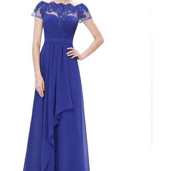 Beautiful blue gown - Picture 1 of 5